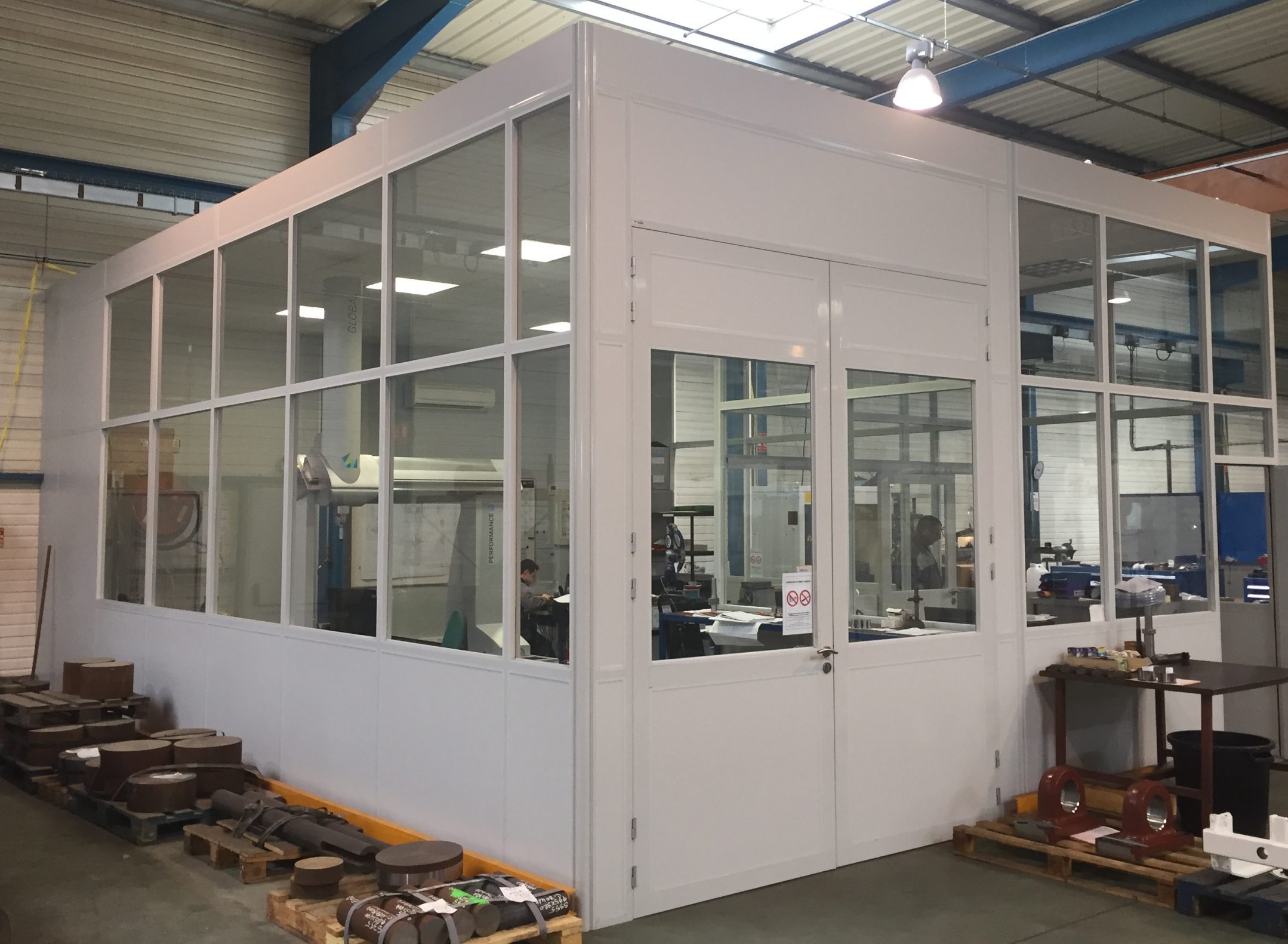 Cabine grande hauteur