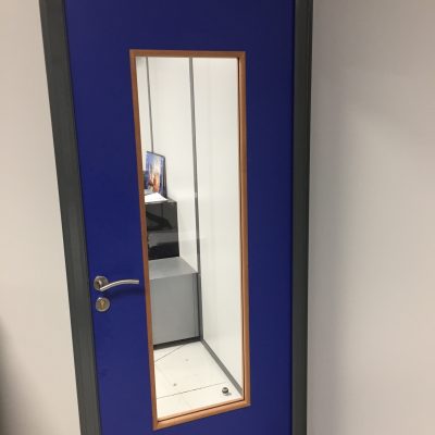 Porte bois avec oculus rectangle porte simple battante