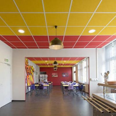 Faux plafond dalles de couleurs